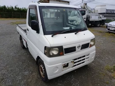 Nissan CLIPPER TRUCK