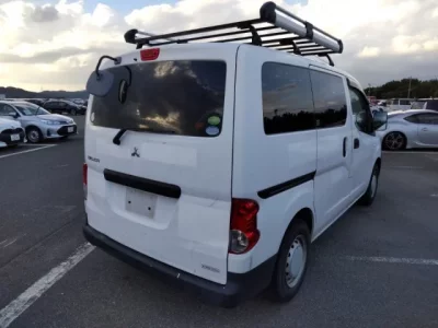Mitsubishi DELICA