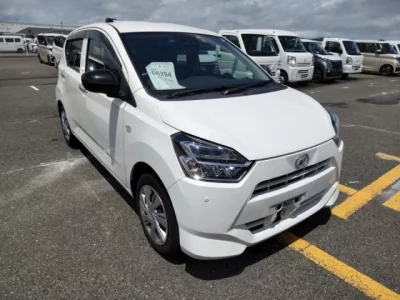 Daihatsu MIRA E S