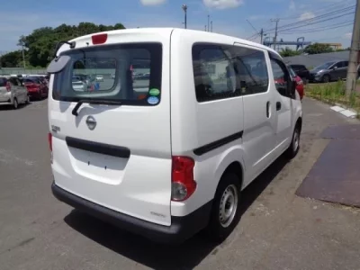 Nissan NV200