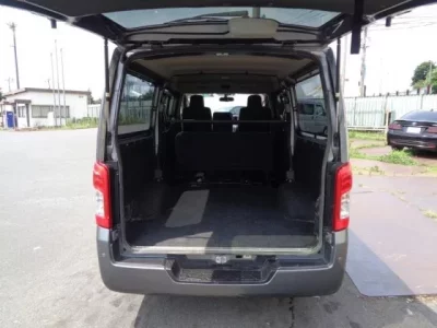 Nissan CARAVAN VAN