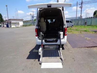 Nissan CARAVAN VAN