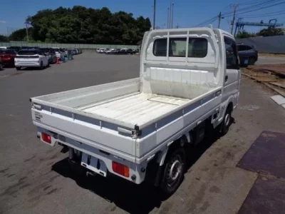 Nissan CLIPPER TRUCK