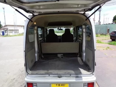 Nissan CLIPPER VAN