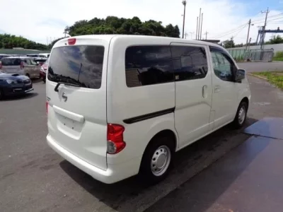 Nissan NV200