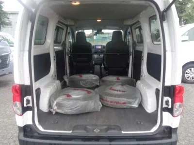 Nissan NV200