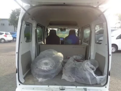 Nissan CLIPPER VAN