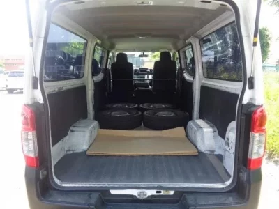 Nissan CARAVAN VAN