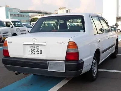 Toyota CROWN COMFORT