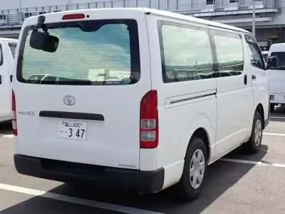Toyota REGIUS ACE VAN