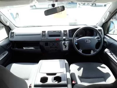 Toyota REGIUS ACE VAN