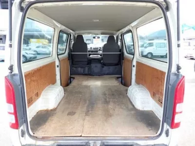 Toyota REGIUS ACE VAN
