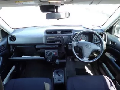 Toyota SUCCEED