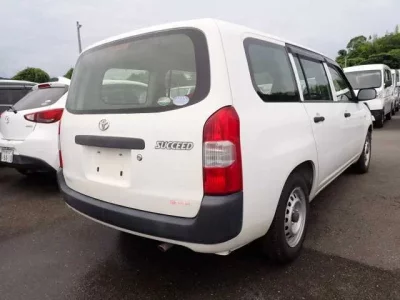 Toyota SUCCEED