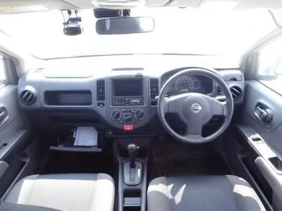 Nissan AD