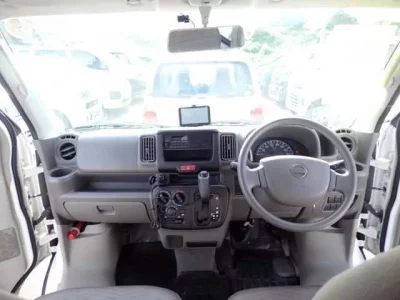 Nissan CLIPPER VAN