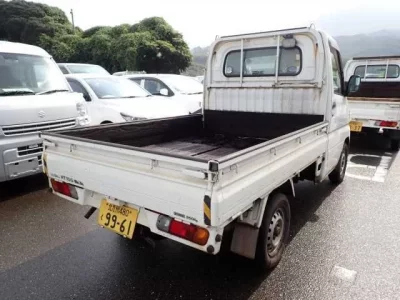 Nissan CLIPPER TRUCK