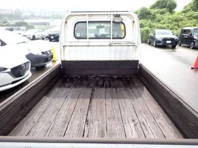 Nissan CLIPPER TRUCK
