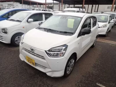 Daihatsu MIRA E S