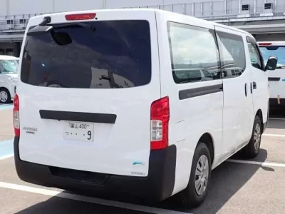 Nissan CARAVAN VAN