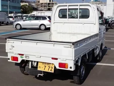 Nissan CLIPPER TRUCK