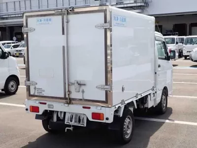 Nissan CLIPPER TRUCK