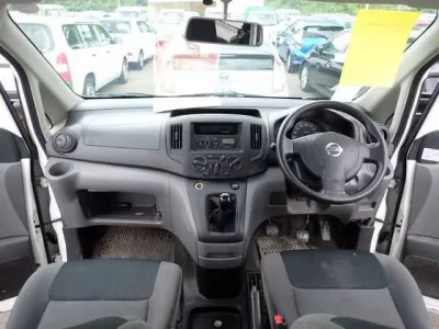 Nissan NV200