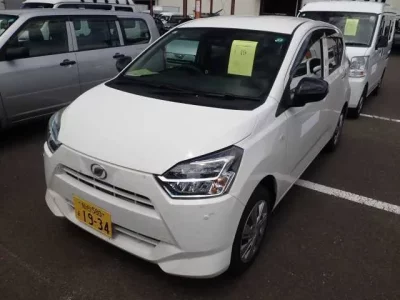 Daihatsu MIRA E S