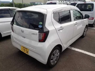Daihatsu MIRA E S