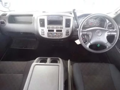 Isuzu COMO