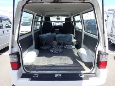 Mazda BONGO VAN