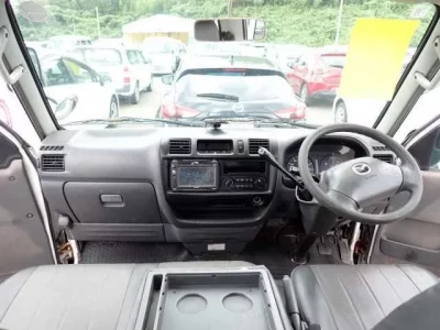 Mazda BONGO VAN