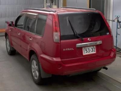 Nissan X-TRAIL
