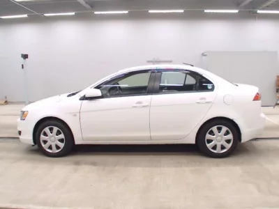Mitsubishi GALANT FORTIS