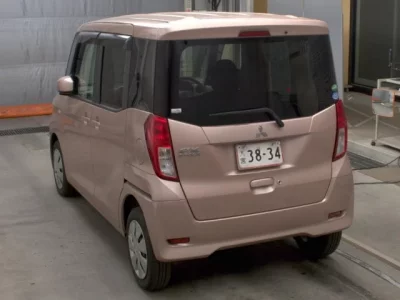 Mitsubishi EK SPACE