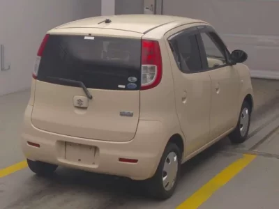 Suzuki MRWAGON