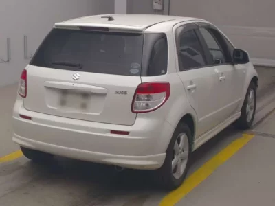 Suzuki SX-4