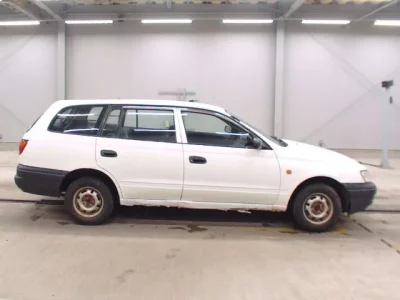 Toyota CALDINA VAN