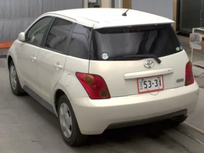 Toyota IST