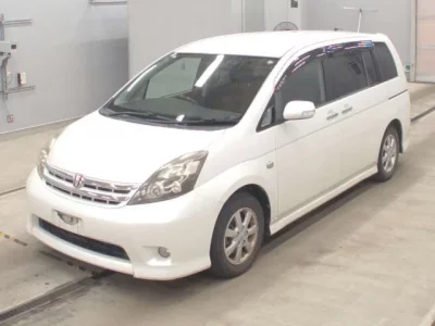 Toyota ISIS