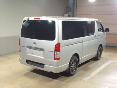 Toyota REGIUS ACE VAN