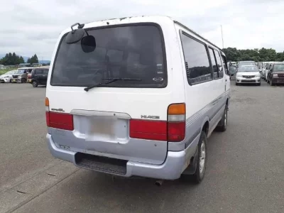 Toyota HIACE VAN