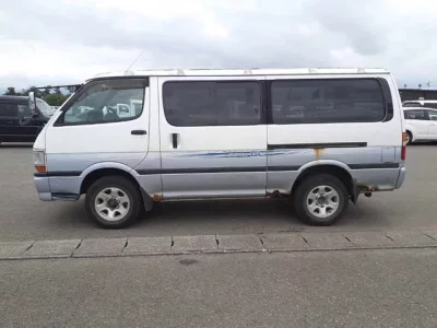 Toyota HIACE VAN
