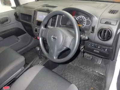 Nissan AD