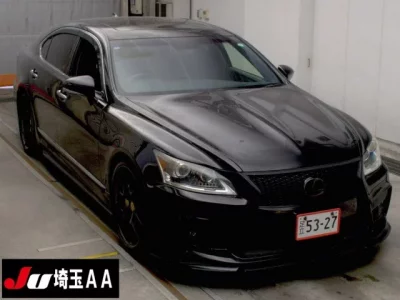 Lexus LS