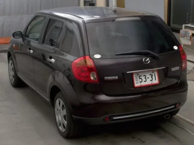 Mazda VERISA