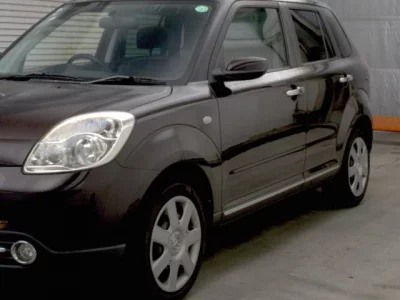 Mazda VERISA