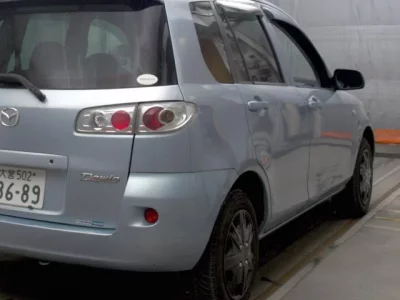 Mazda DEMIO