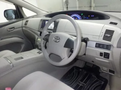 Toyota ESTIMA HYBRID