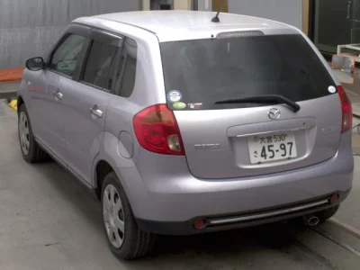 Mazda VERISA
